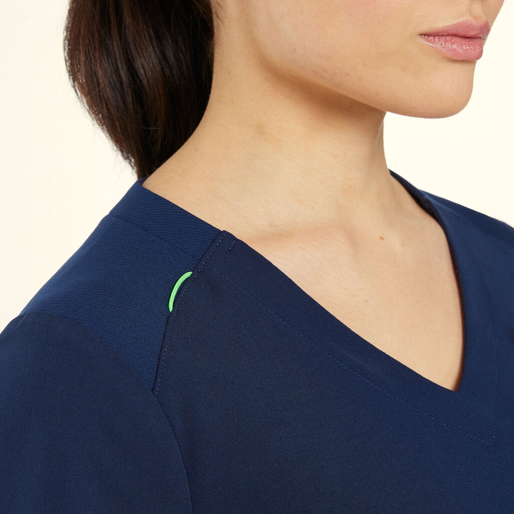 NNT Uniforms Helen Scrub Top W (CATUWX)