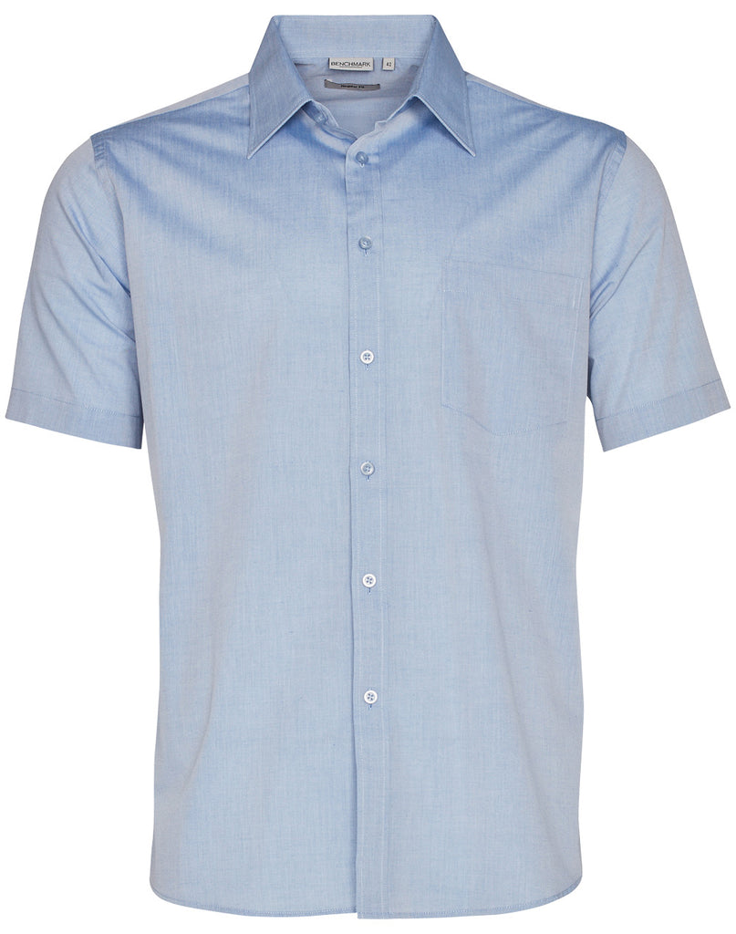 Winning Spirit Men's Fine Chambray Short Sleeve Shirt (M7011)