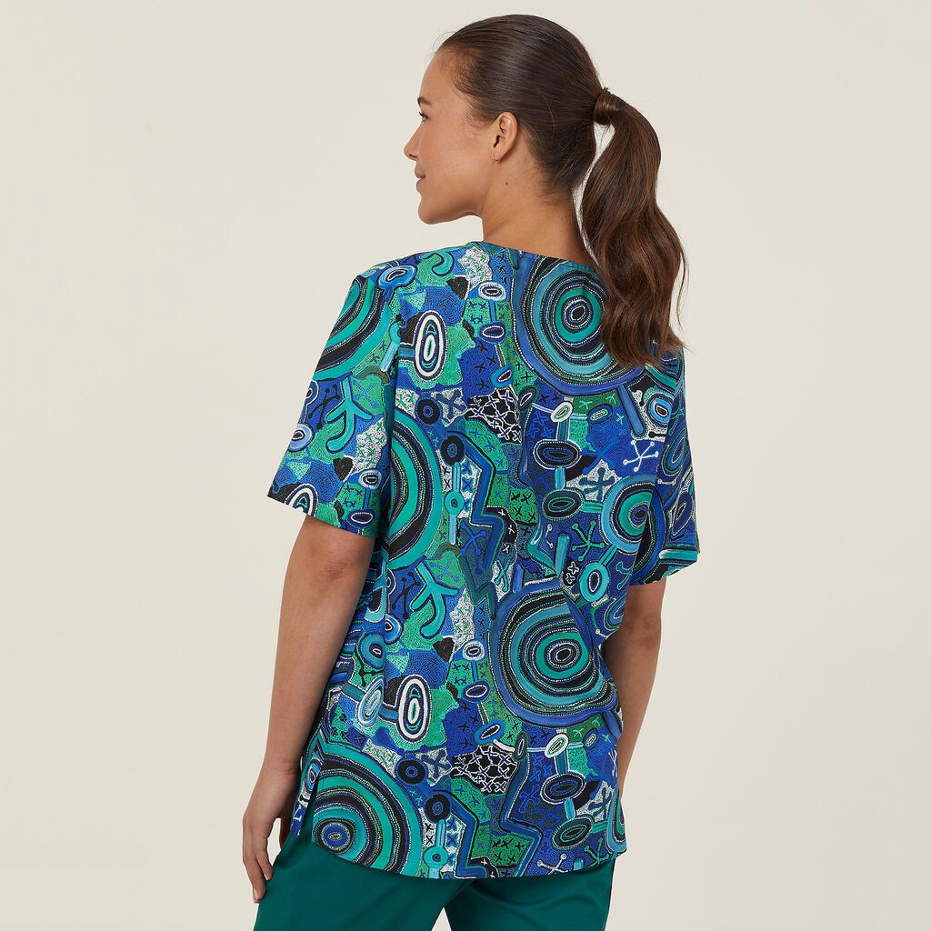 NNT Polyester Print Warlu Indigenous Scrub Top (CATRFR)